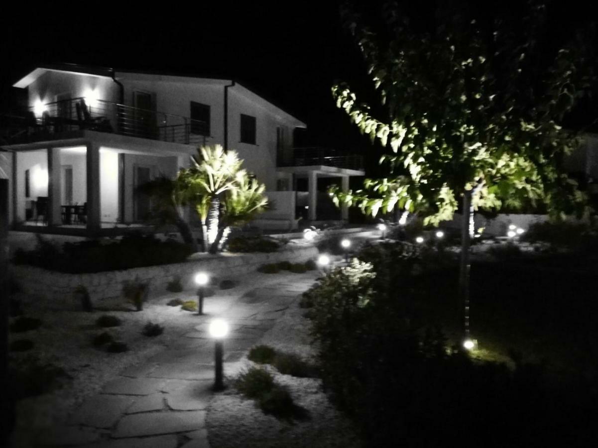 Appartamenti San Lorenzo Marzamemi Cecilia Reitani Екстериор снимка